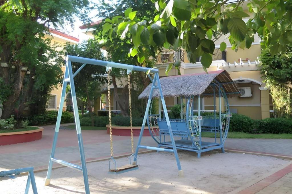 Moonbay Marina The Villas Olongapo Εξωτερικό φωτογραφία