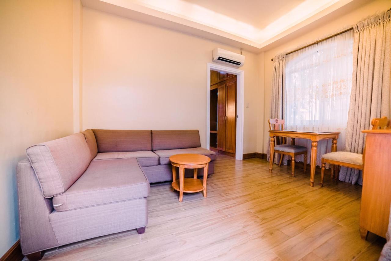 Moonbay Marina The Villas Olongapo Εξωτερικό φωτογραφία